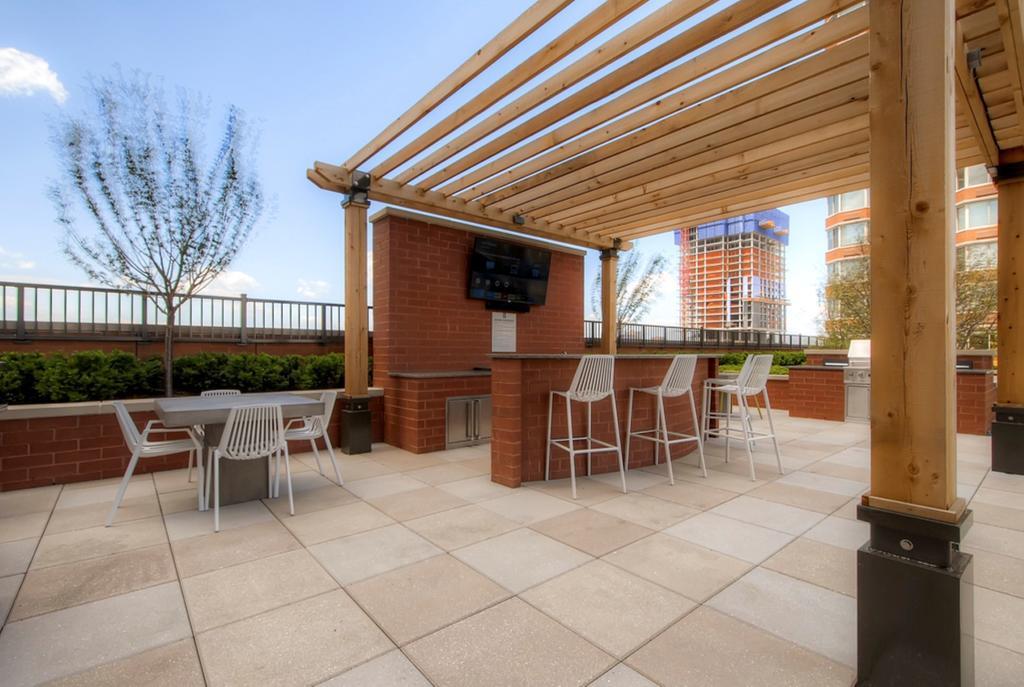 Bluebird Suites In جيرسي سيتي المظهر الخارجي الصورة
